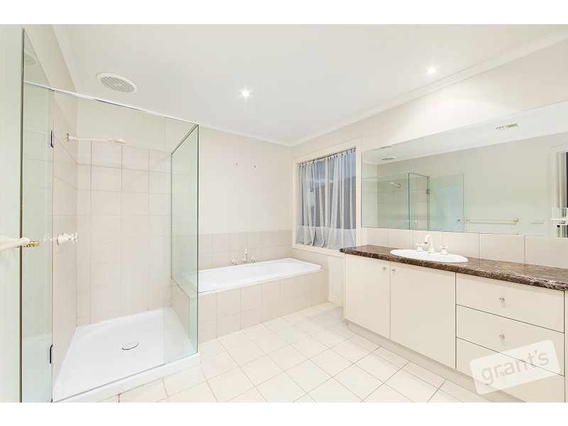 67 Ward Road, Berwick VIC 3806