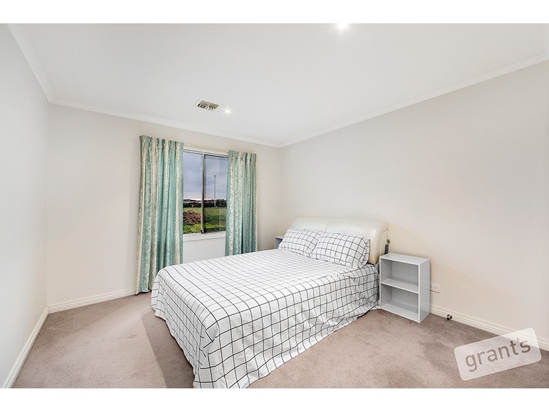 67 Ward Road, Berwick VIC 3806