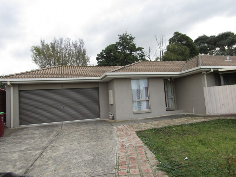 11 Nimbus Court, Hampton Park VIC 3976