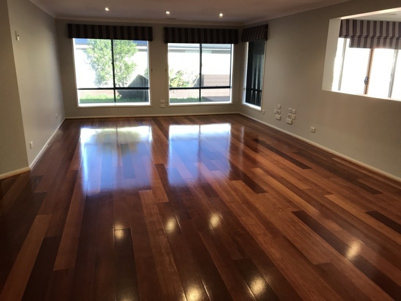 11 Avoca Place, Pakenham VIC 3810