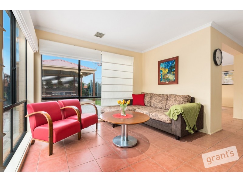 20 Ellen Road, Narre Warren South VIC 3805