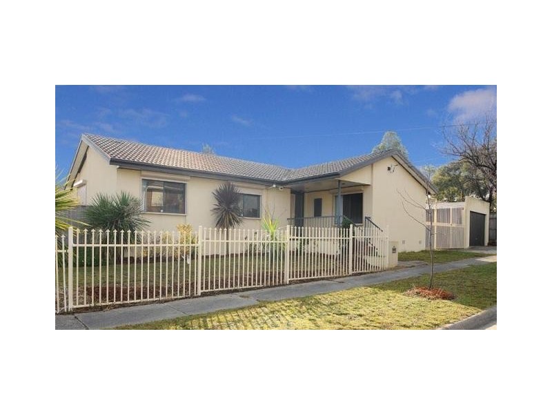 25 Aberdeen Drive, Dandenong North VIC 3175