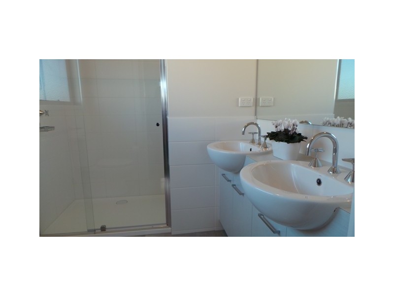 10 Nolan Crescent, Officer VIC 3809