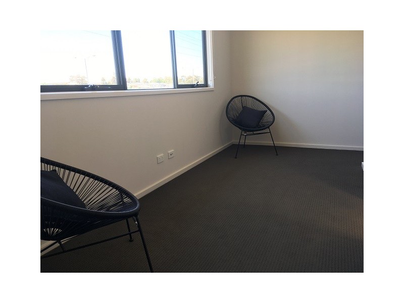 10 Nolan Crescent, Officer VIC 3809