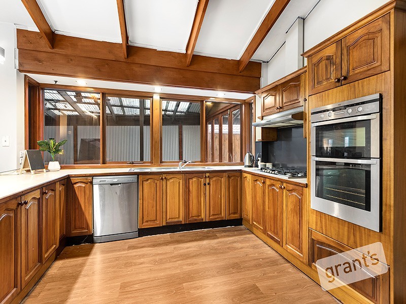 41 Cheviot Avenue, Berwick VIC 3806