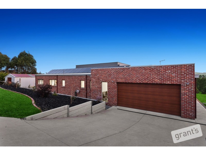 24 Eagle Rise, Nyora VIC 3987