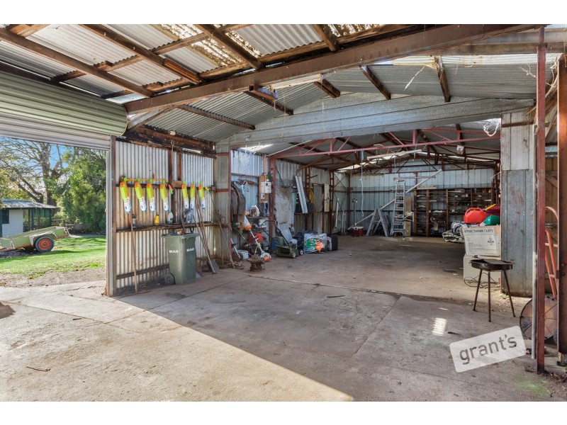 9 Mitchell Street, Nyora VIC 3987