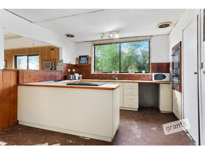 9 Mitchell Street, Nyora VIC 3987