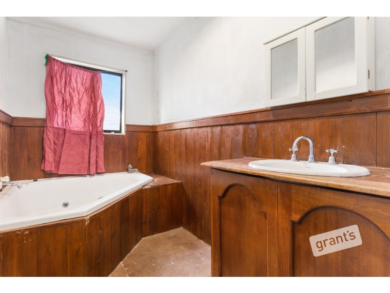 9 Mitchell Street, Nyora VIC 3987
