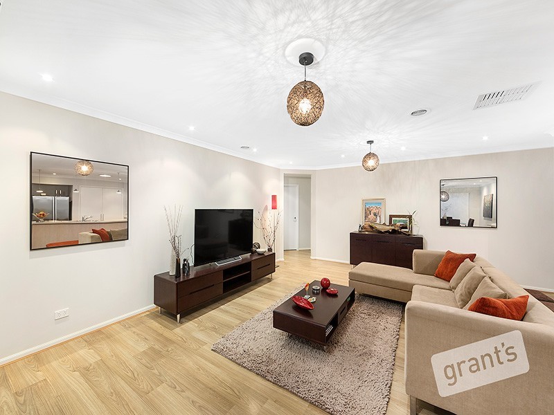 3 Azure Place, Narre Warren South VIC 3805