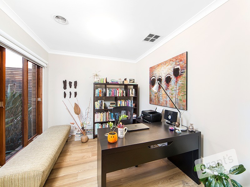 3 Azure Place, Narre Warren South VIC 3805