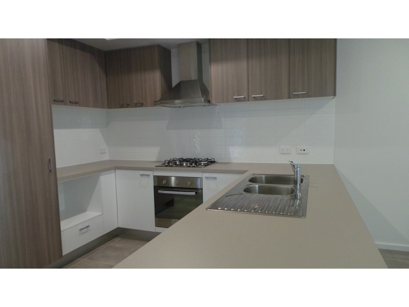 143A Wheelers Park Drive, Cranbourne North VIC 3977