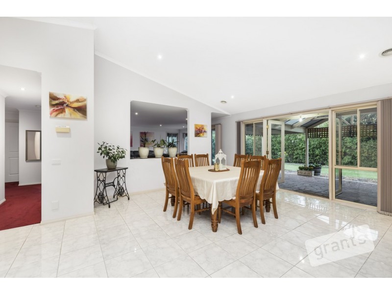 40-42 Langbourne Drive, Narre Warren South VIC 3805