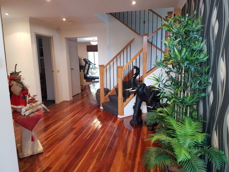 18 Avendon Court, Narre Warren South VIC 3805