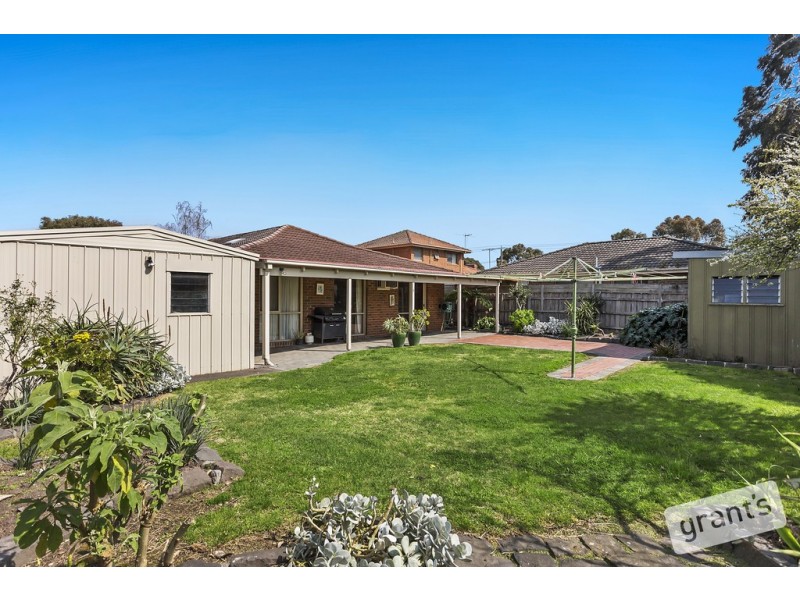 60 Blackwood Drive, Narre Warren VIC 3805