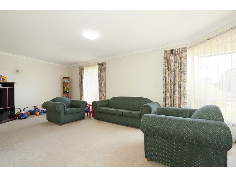 1/125 Mansfield Street, Berwick VIC 3806