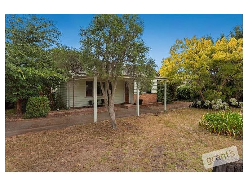 63 Princes Highway, Pakenham VIC 3810