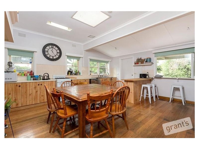 63 Princes Highway, Pakenham VIC 3810