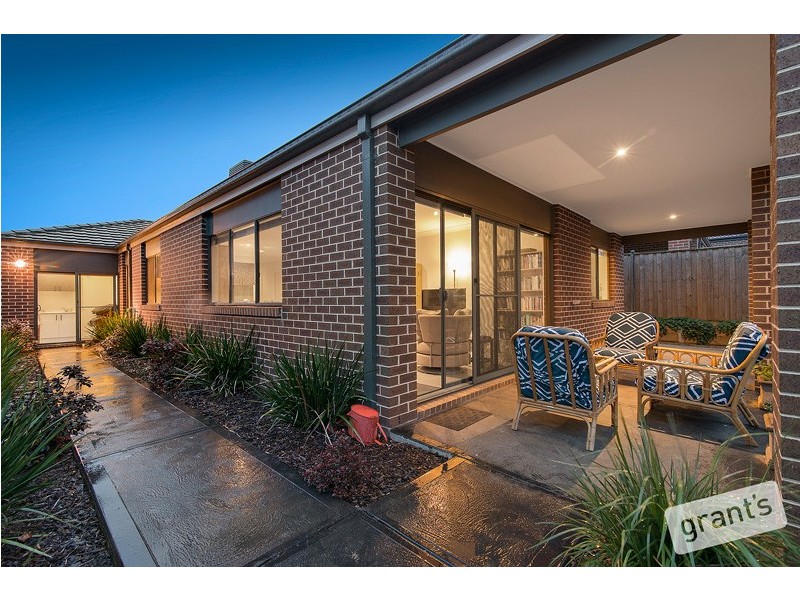 29 Macumba Drive, Clyde North VIC 3978