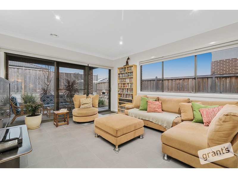 29 Macumba Drive, Clyde North VIC 3978