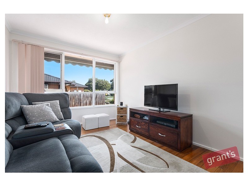 100 Fountain Drive, Narre Warren VIC 3805