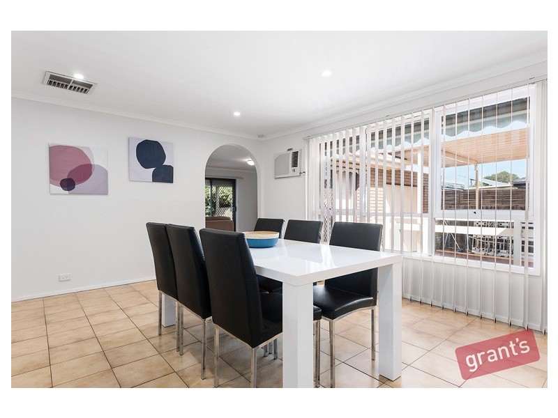 100 Fountain Drive, Narre Warren VIC 3805