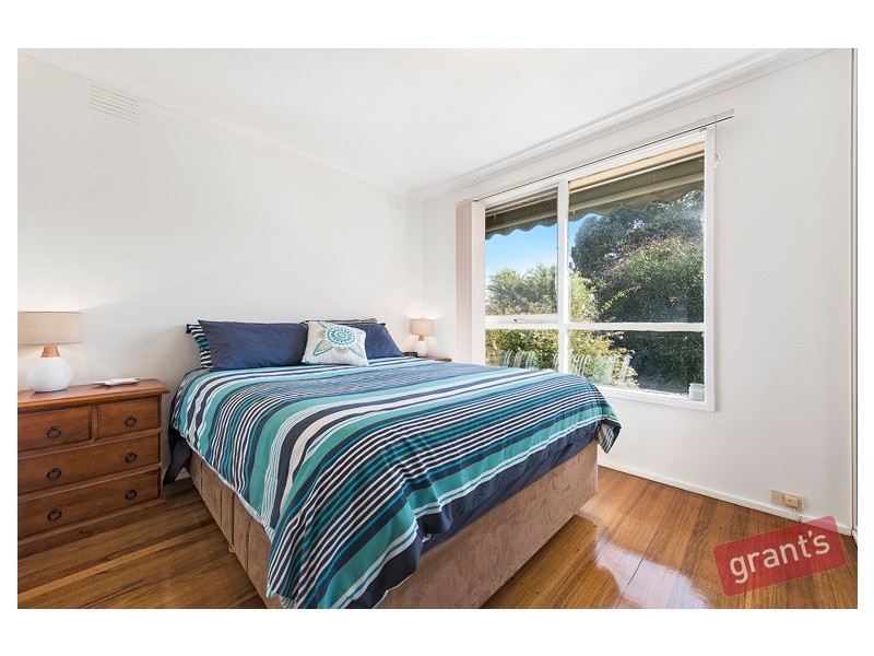 100 Fountain Drive, Narre Warren VIC 3805