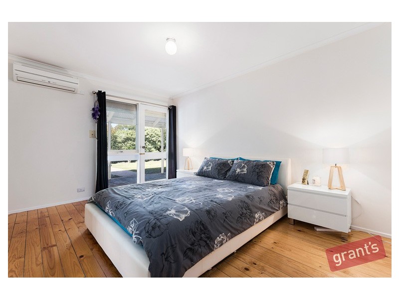 100 Fountain Drive, Narre Warren VIC 3805