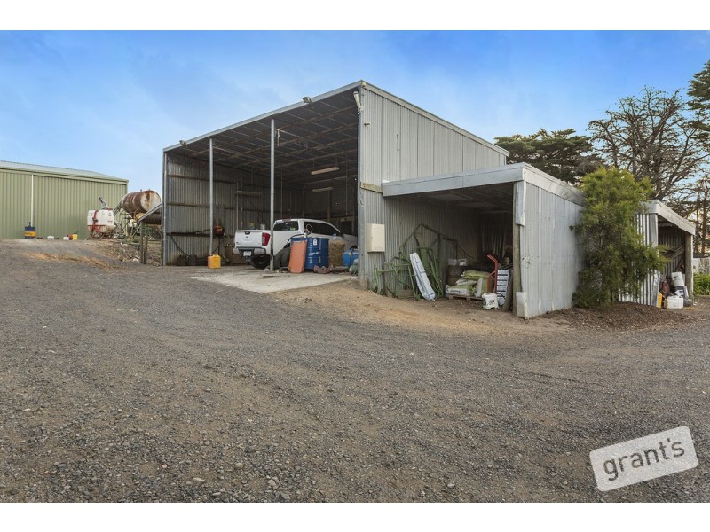 31 Collins Road, Loch VIC 3945