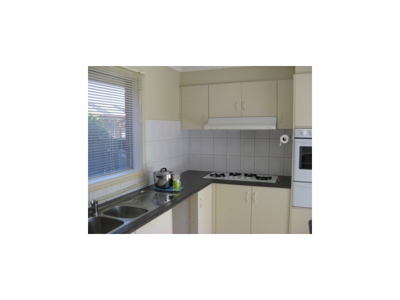 3 Bellevue Drive, Berwick VIC 3806