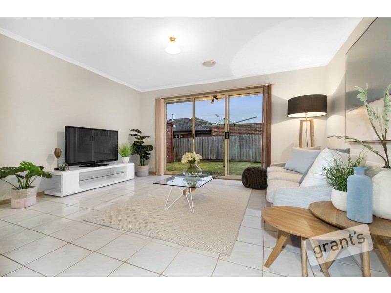 49 Bemersyde Drive, Berwick VIC 3806