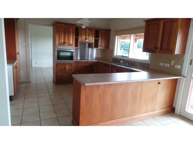 385 Berwick-Cranbourne Road, Clyde North VIC 3978