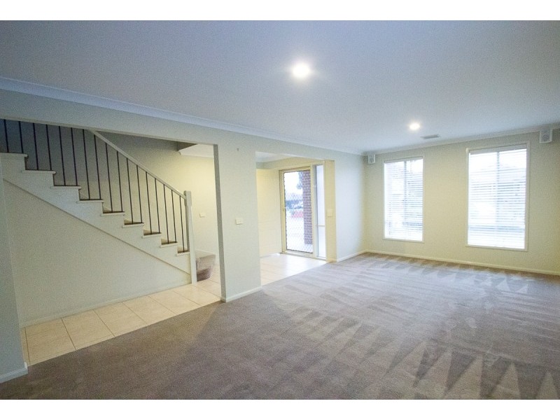 24 Vert Avenue, Narre Warren South VIC 3805