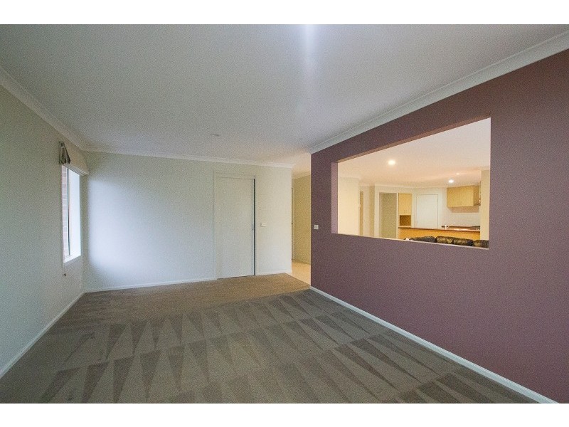 24 Vert Avenue, Narre Warren South VIC 3805