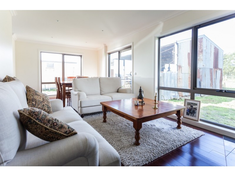 10 Reserve Road, Yarragon VIC 3823