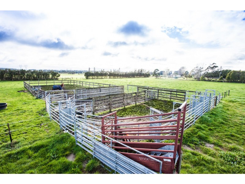 10 Reserve Road, Yarragon VIC 3823