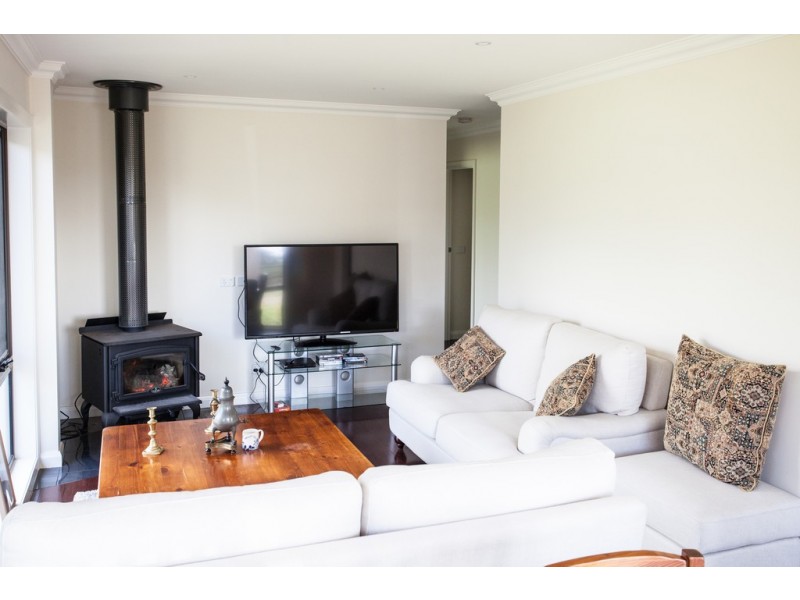 10 Reserve Road, Yarragon VIC 3823