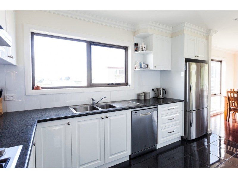 10 Reserve Road, Yarragon VIC 3823