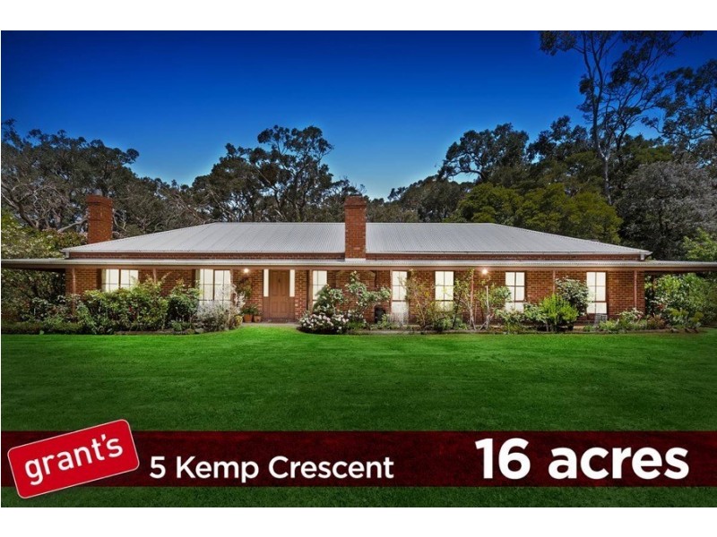 5 Kemp Crescent, Somerville VIC 3912