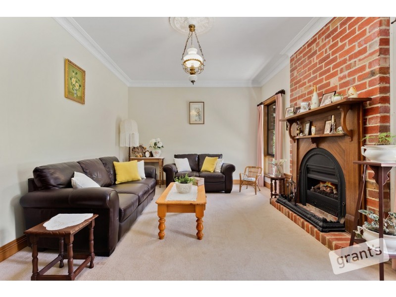 5 Kemp Crescent, Somerville VIC 3912