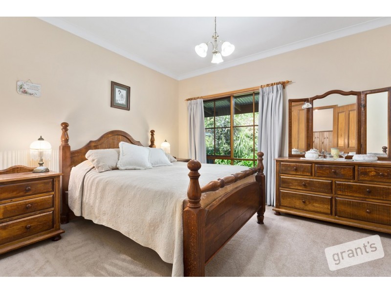 5 Kemp Crescent, Somerville VIC 3912