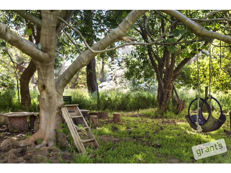 5 Kemp Crescent, Somerville VIC 3912