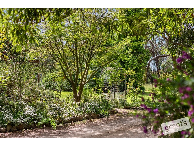 5 Kemp Crescent, Somerville VIC 3912