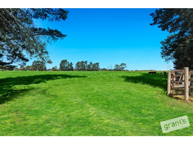 5 Kemp Crescent, Somerville VIC 3912