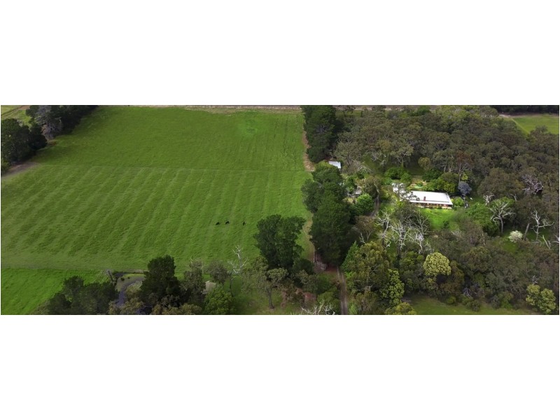 5 Kemp Crescent, Somerville VIC 3912