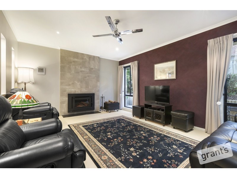 1 Leichhardt Way, Berwick VIC 3806