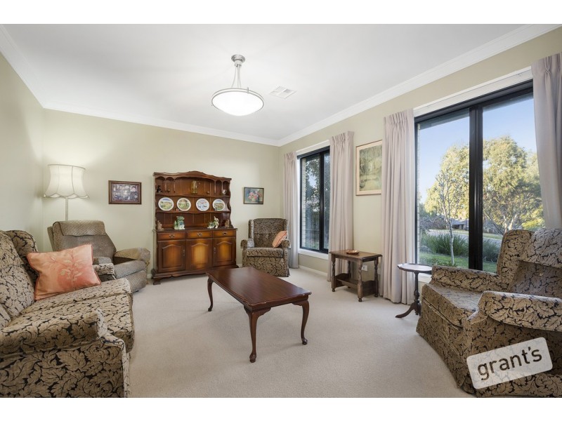 1 Leichhardt Way, Berwick VIC 3806