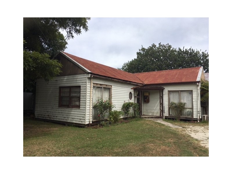 11 Davis Street, Nyora VIC 3987