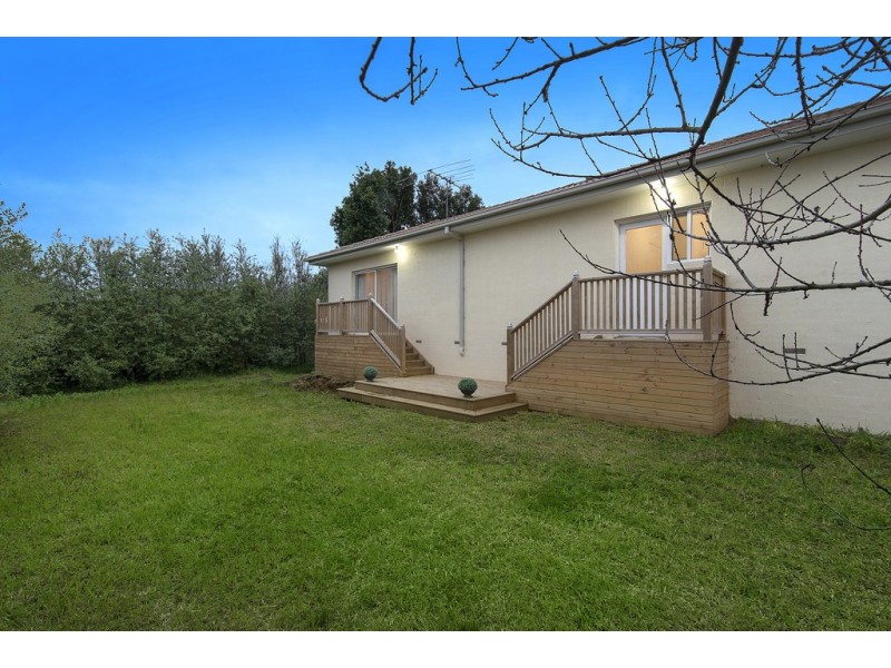 46 Edgbaston Circuit, Berwick VIC 3806