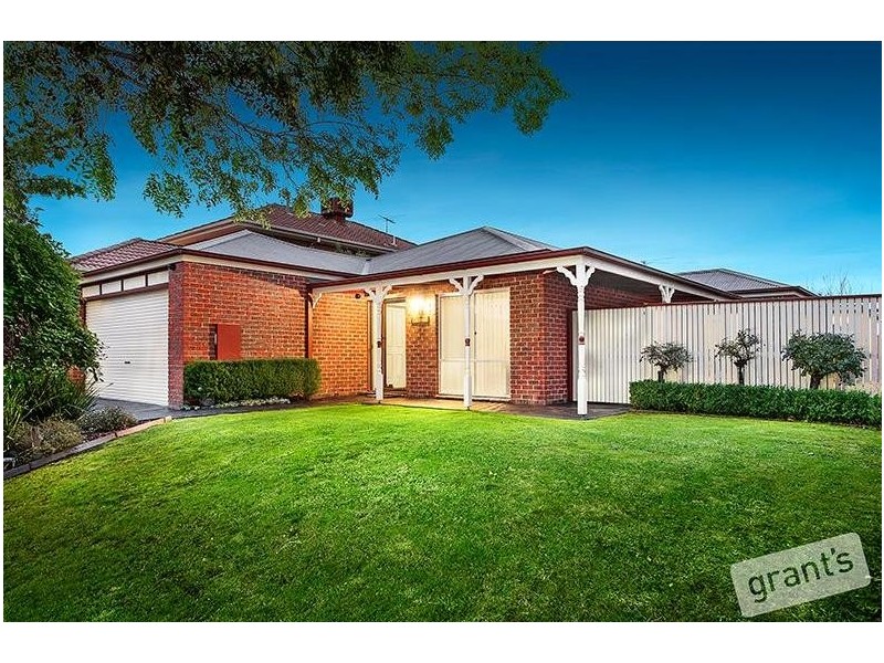 50 Parkwood Avenue, Narre Warren South VIC 3805